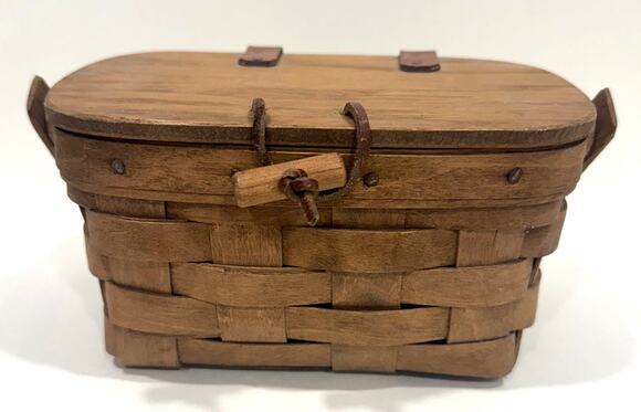 Longaberger Other - LONGABERGER Vintage Small Basket Lid Toggle Closure Handmade Woven USA